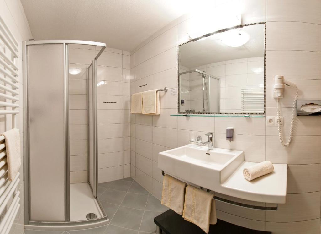 Hotel Edelweiss Пфундс Стая снимка