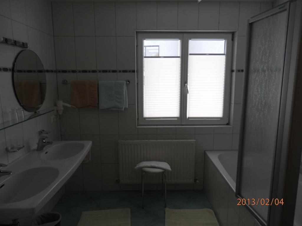 Hotel Edelweiss Пфундс Стая снимка
